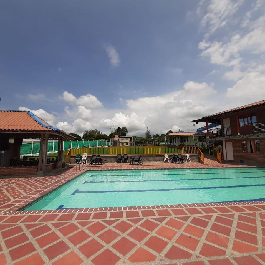 Finca Hotel La Fragata Санта Роса де Кабал Екстериор снимка