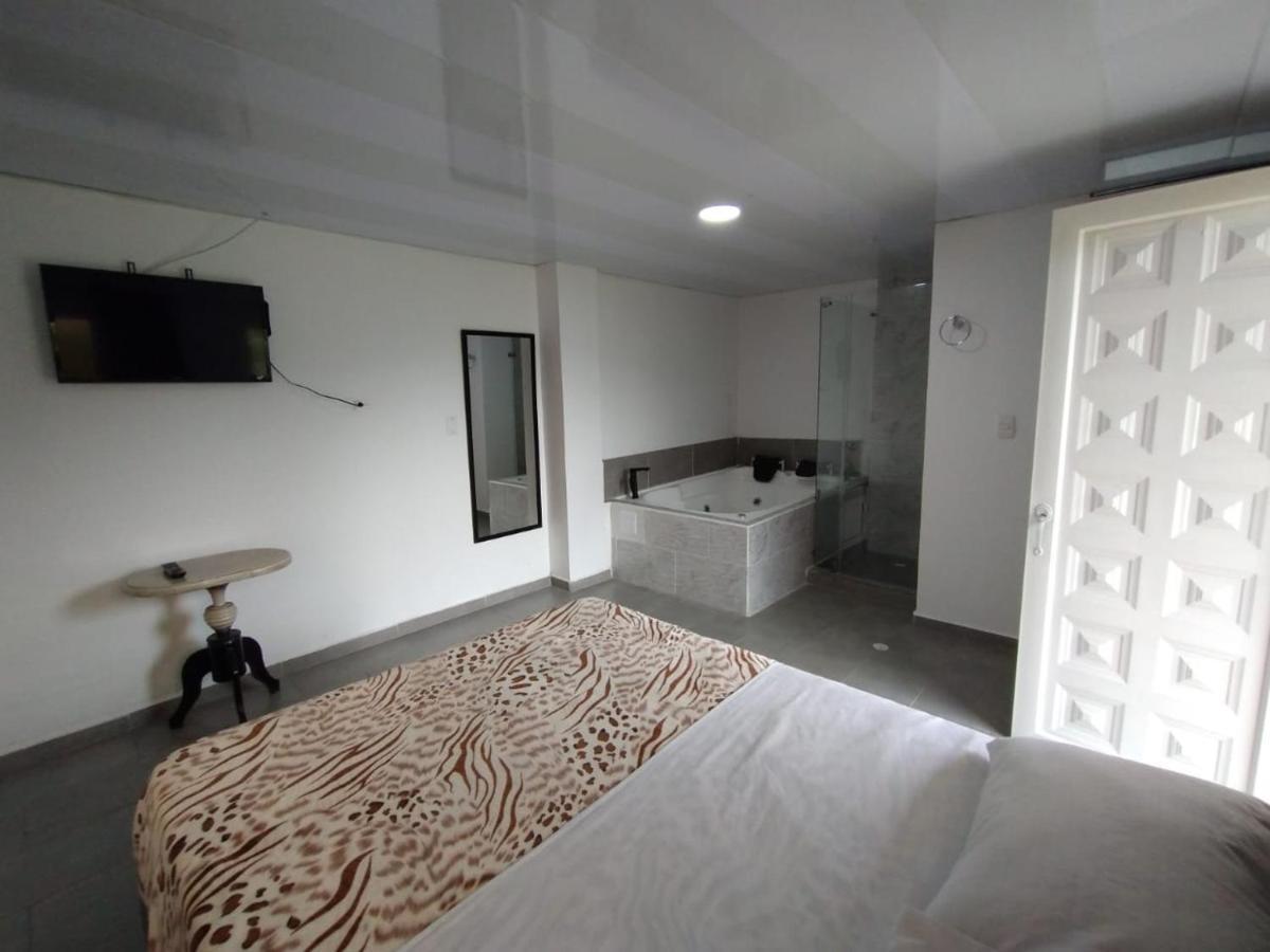 Finca Hotel La Fragata Санта Роса де Кабал Екстериор снимка